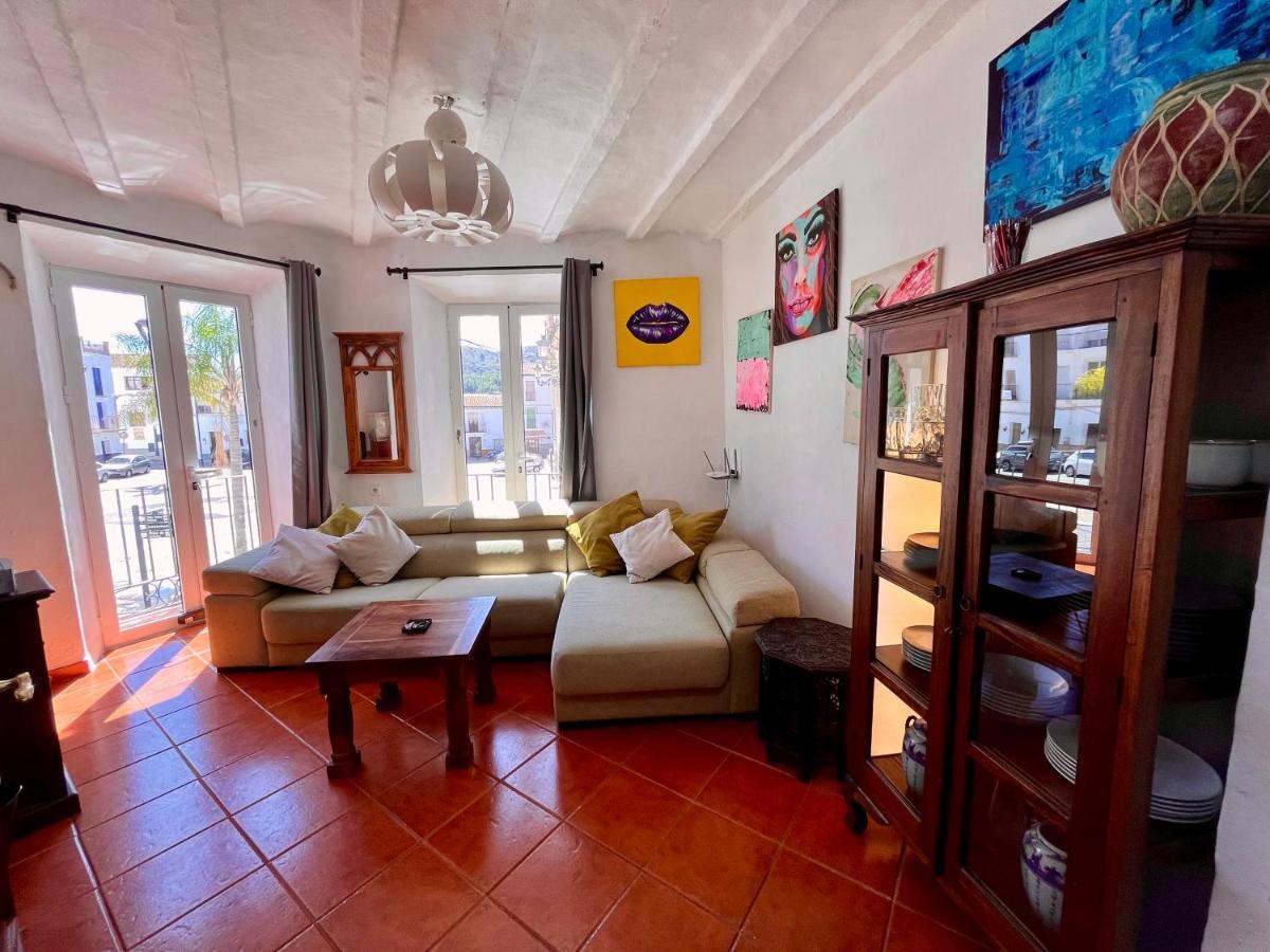 Spanish Town House Алора Екстер'єр фото